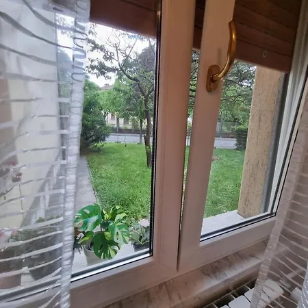 Liberty Guest house *