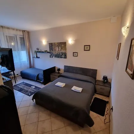 Liberty Guest house *